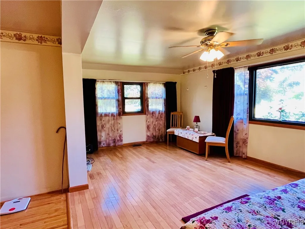 3973 Sowles Road, Hamburg, New York 14075, Hamburg, New York 14075, 4 Bedrooms Bedrooms, 9 Rooms Rooms,2 BathroomsBathrooms,Residential,Closed,3973 Sowles Road, Hamburg, New York 14075,0,B1565054