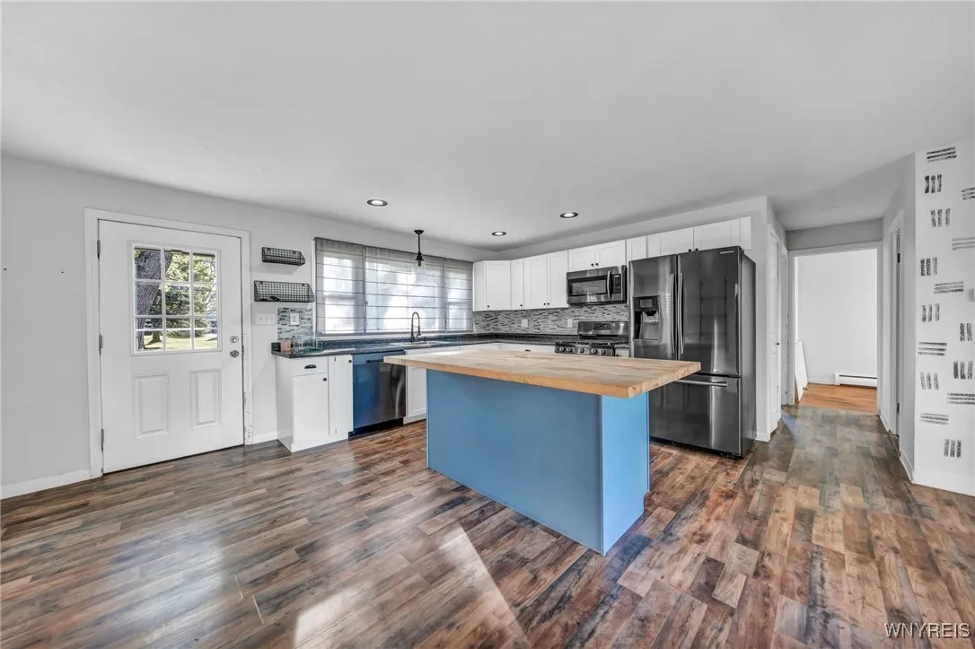 3158 Bieler Road, Orchard Park, New York 14127, Orchard Park, New York 14127, 2 Bedrooms Bedrooms, 3 Rooms Rooms,1 BathroomBathrooms,Residential,Closed,3158 Bieler Road, Orchard Park, New York 14127,0,B1567195