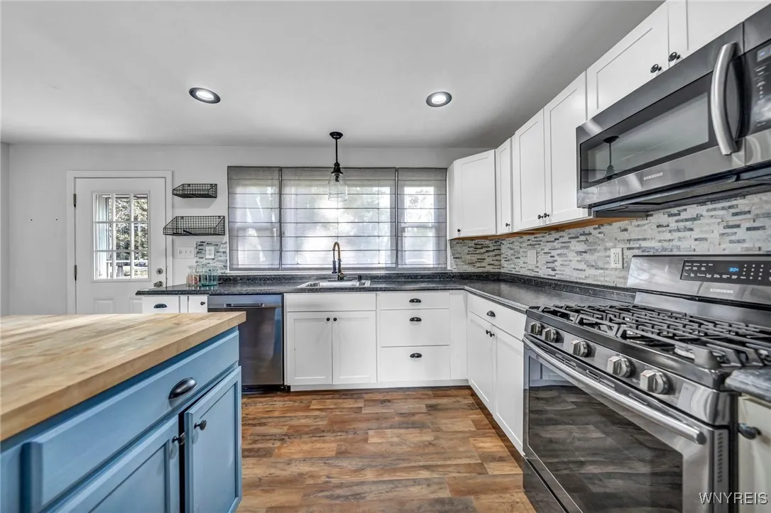 3158 Bieler Road, Orchard Park, New York 14127, Orchard Park, New York 14127, 2 Bedrooms Bedrooms, 3 Rooms Rooms,1 BathroomBathrooms,Residential,Closed,3158 Bieler Road, Orchard Park, New York 14127,0,B1567195