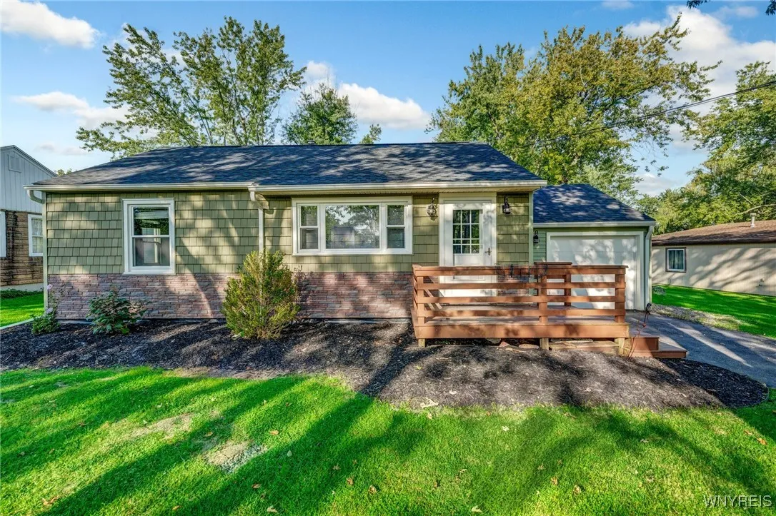 3158 Bieler Road, Orchard Park, New York 14127, Orchard Park, New York 14127, 2 Bedrooms Bedrooms, 3 Rooms Rooms,1 BathroomBathrooms,Residential,Closed,3158 Bieler Road, Orchard Park, New York 14127,0,B1567195