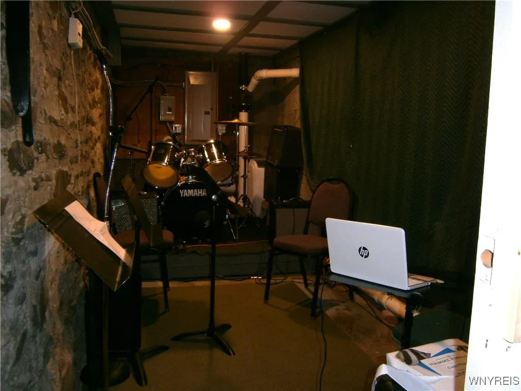 Music Lesson room