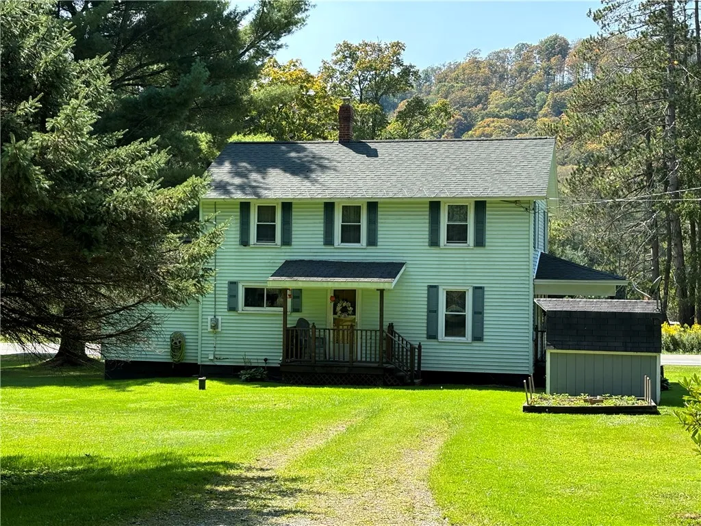 1674 Route 219, Kane, Pennsylvania 16735, Sergeant Twp, Pennsylvania 16735, 4 Bedrooms Bedrooms, 8 Rooms Rooms,1 BathroomBathrooms,Residential,For Sale,1674 Route 219, Kane, Pennsylvania 16735,0,R1567199
