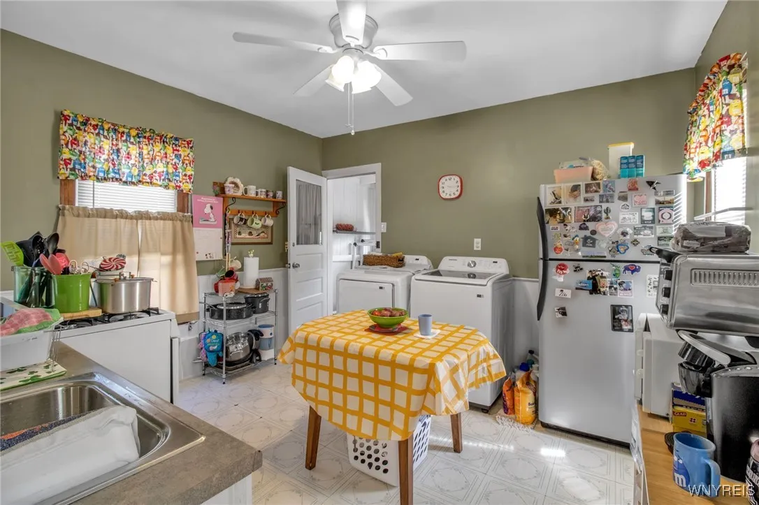 68 Oconnell Avenue, Buffalo, New York 14204, Buffalo, New York 14204, 5 Bedrooms Bedrooms, ,3 BathroomsBathrooms,Residential,Closed,68 Oconnell Avenue, Buffalo, New York 14204,0,B1567362