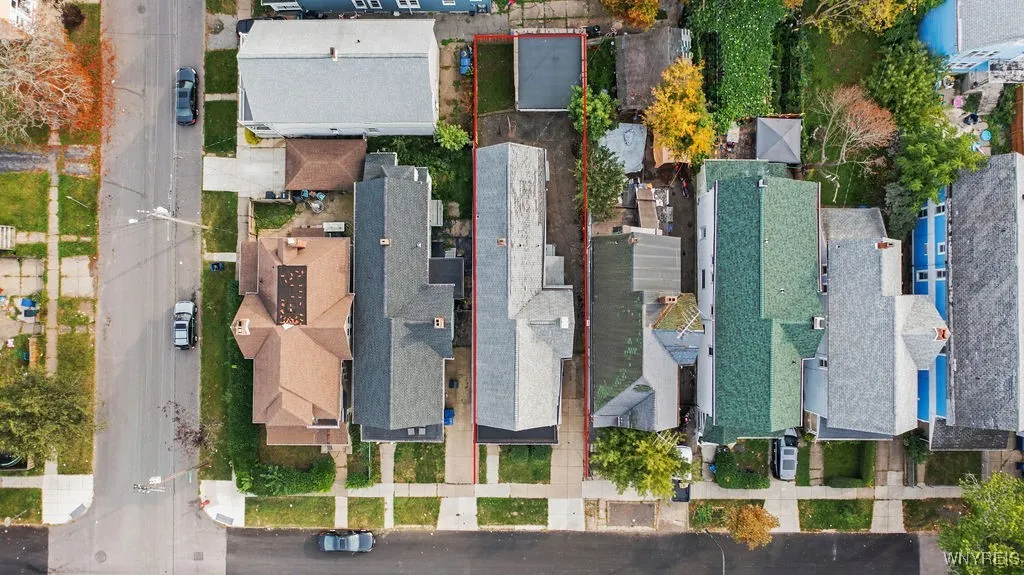 393 Fargo Avenue, Buffalo, New York 14213, Buffalo, New York 14213, 4 Bedrooms Bedrooms, ,2 BathroomsBathrooms,Residential,Closed,393 Fargo Avenue, Buffalo, New York 14213,0,B1567533