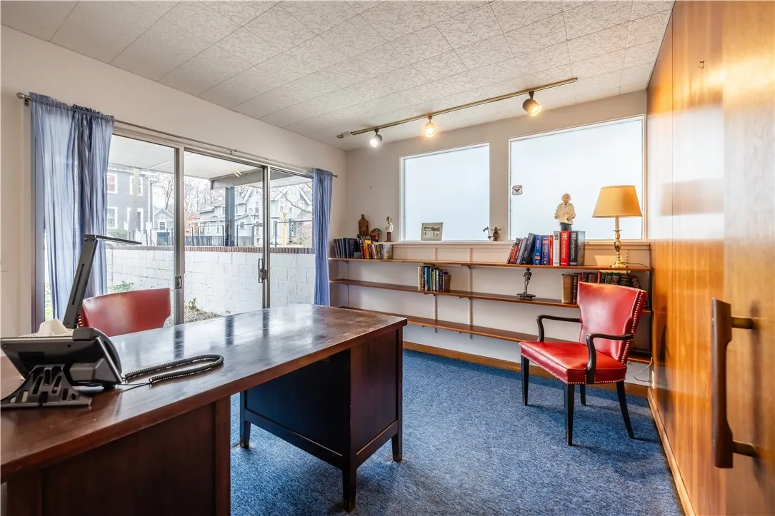 Lower Level Unit