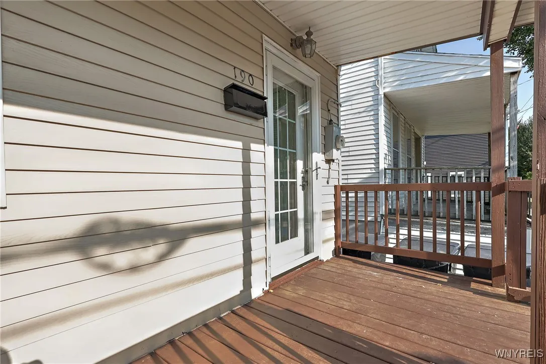 190 Hamburg Street, Buffalo, New York 14204, Buffalo, New York 14204, 3 Bedrooms Bedrooms, 5 Rooms Rooms,1 BathroomBathrooms,Residential,Closed,190 Hamburg Street, Buffalo, New York 14204,0,B1567723