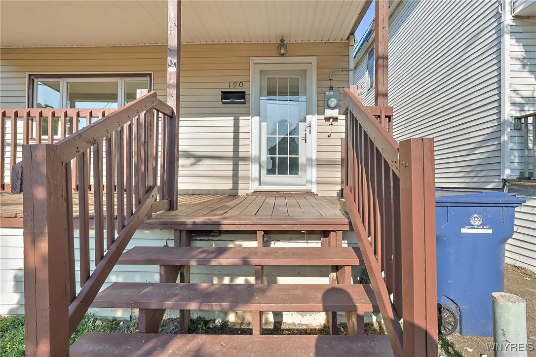 190 Hamburg Street, Buffalo, New York 14204, Buffalo, New York 14204, 3 Bedrooms Bedrooms, 5 Rooms Rooms,1 BathroomBathrooms,Residential,Closed,190 Hamburg Street, Buffalo, New York 14204,0,B1567723