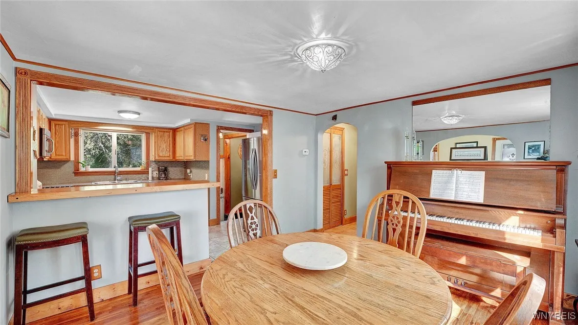 4135 Burke Parkway, Hamburg, New York 14219, Hamburg, New York 14219, 2 Bedrooms Bedrooms, 7 Rooms Rooms,1 BathroomBathrooms,Residential,Closed,4135 Burke Parkway, Hamburg, New York 14219,0,B1564746