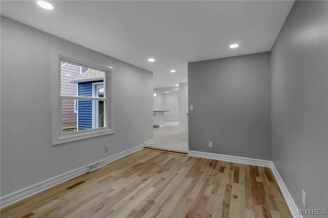 342 Harrison Avenue, Tonawanda-town, New York 1422, Tonawanda, New York 14223, 3 Bedrooms Bedrooms, 7 Rooms Rooms,2 BathroomsBathrooms,Residential,Closed,342 Harrison Avenue, Tonawanda-town, New York 1422,0,B1567706