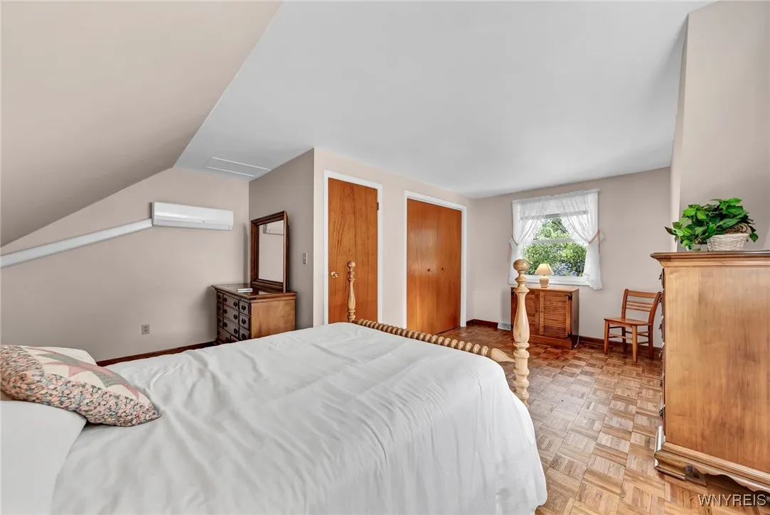3992 Grant Avenue, Hamburg, New York 14075, Hamburg, New York 14075, 4 Bedrooms Bedrooms, 9 Rooms Rooms,3 BathroomsBathrooms,Residential,Closed,3992 Grant Avenue, Hamburg, New York 14075,0,B1567834