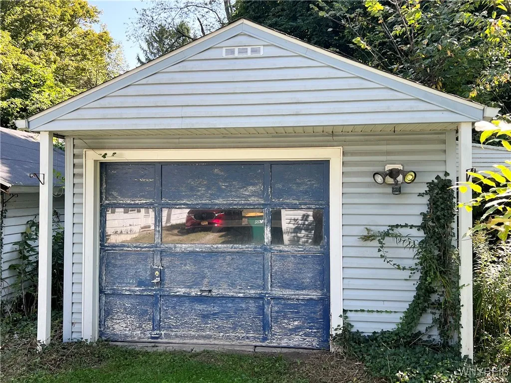 6709 Gowanda State Road, Hamburg, New York 14075, Hamburg, New York 14075, 2 Bedrooms Bedrooms, 6 Rooms Rooms,1 BathroomBathrooms,Residential,Closed,6709 Gowanda State Road, Hamburg, New York 14075,0,B1567363