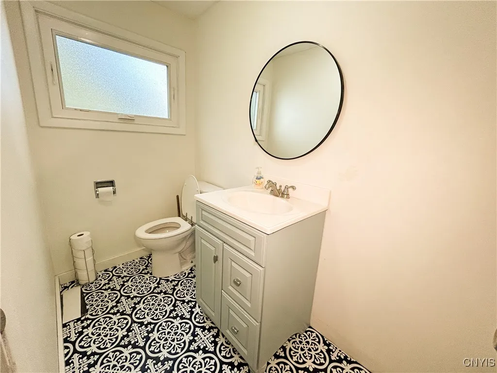  1ST Fl. Half bath next to Mud Room