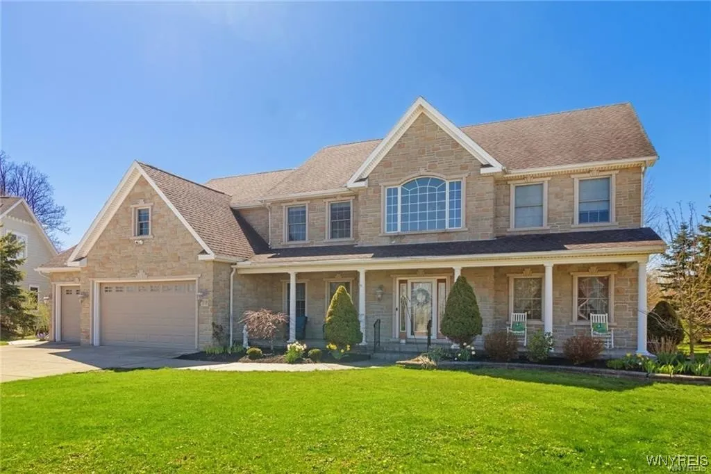 5338 Briercliff Drive, Hamburg, New York 14075, Hamburg, New York 14075, 4 Bedrooms Bedrooms, 17 Rooms Rooms,4 BathroomsBathrooms,Residential,Closed,5338 Briercliff Drive, Hamburg, New York 14075,0,B1567245
