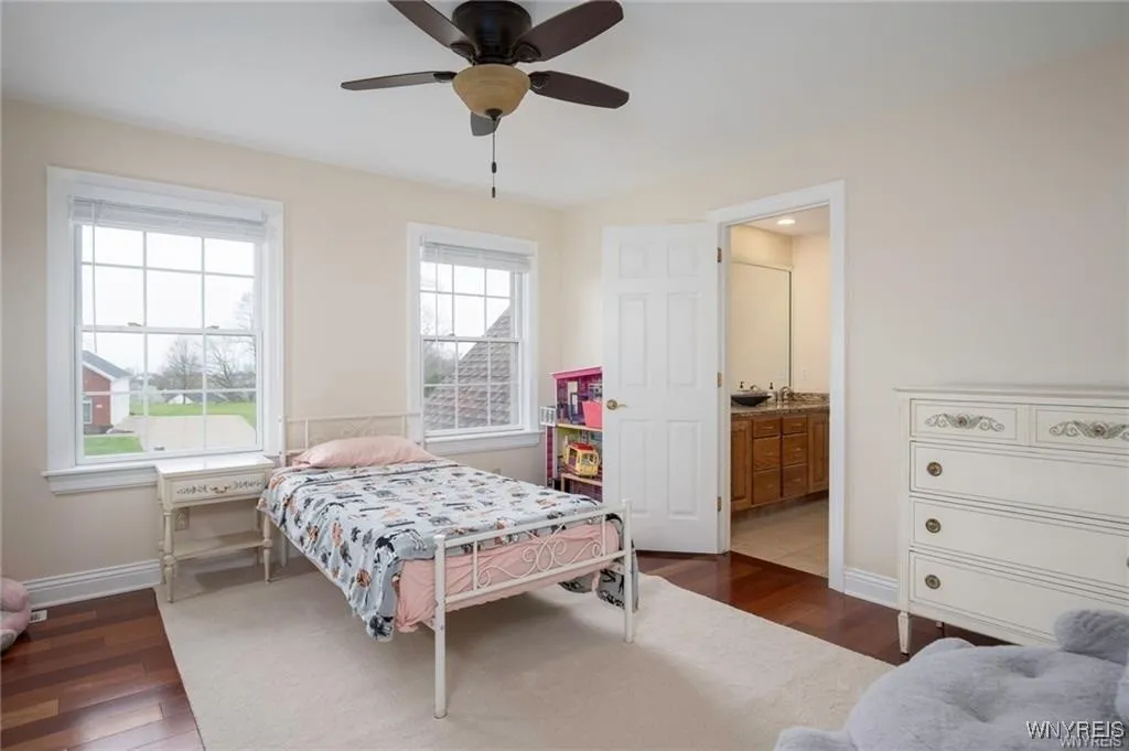 5338 Briercliff Drive, Hamburg, New York 14075, Hamburg, New York 14075, 4 Bedrooms Bedrooms, 17 Rooms Rooms,4 BathroomsBathrooms,Residential,Closed,5338 Briercliff Drive, Hamburg, New York 14075,0,B1567245