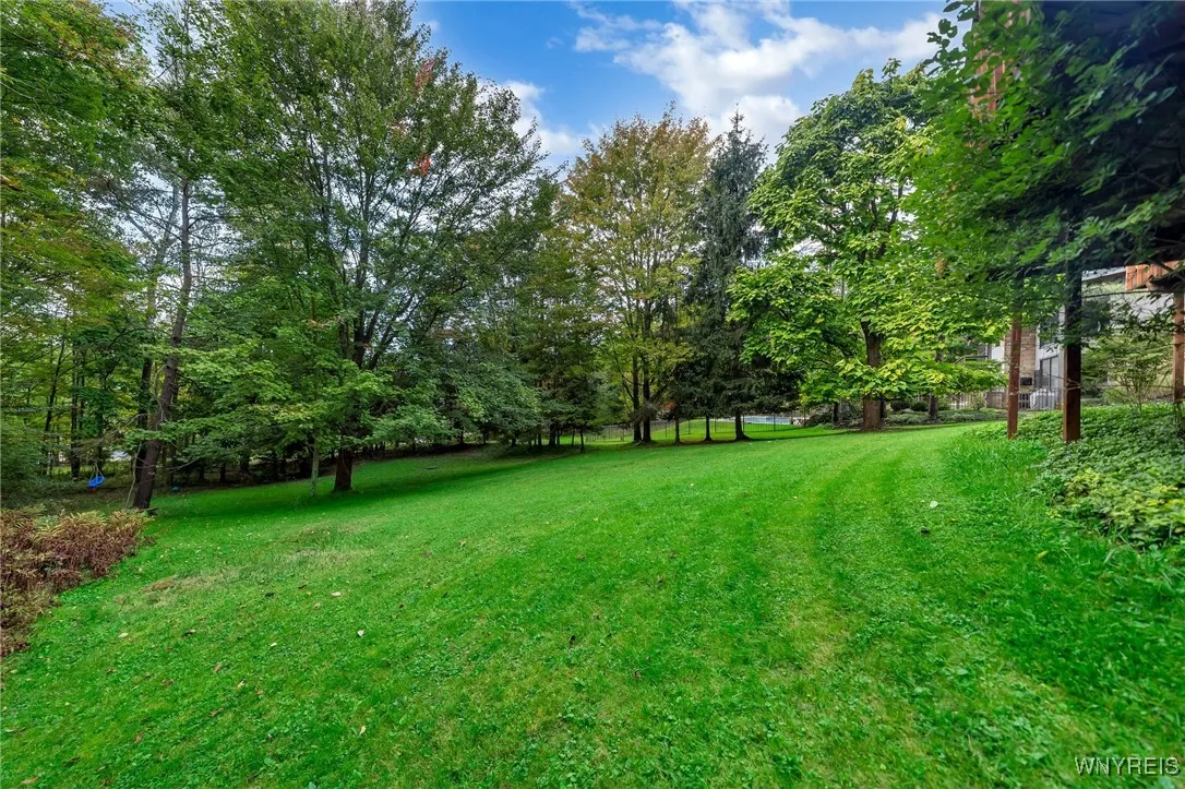 363 Elmwood Avenue, Aurora, New York 14052, Aurora, New York 14052, 4 Bedrooms Bedrooms, 8 Rooms Rooms,2 BathroomsBathrooms,Residential,Closed,363 Elmwood Avenue, Aurora, New York 14052,0,B1567409