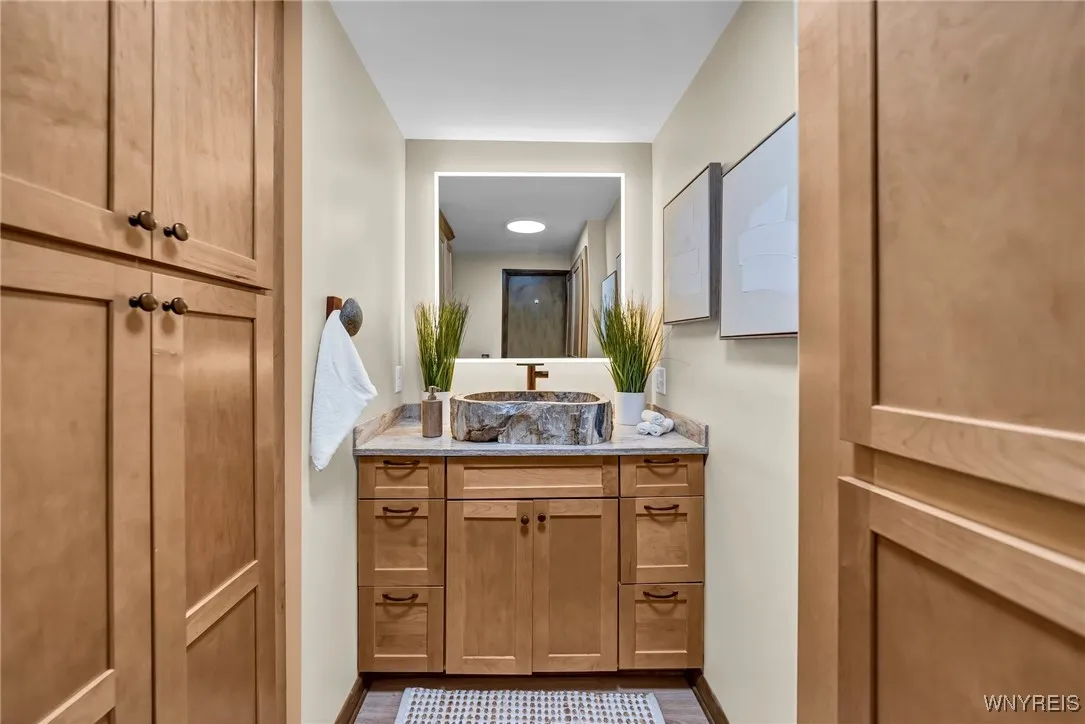 363 Elmwood Avenue, Aurora, New York 14052, Aurora, New York 14052, 4 Bedrooms Bedrooms, 8 Rooms Rooms,2 BathroomsBathrooms,Residential,Closed,363 Elmwood Avenue, Aurora, New York 14052,0,B1567409