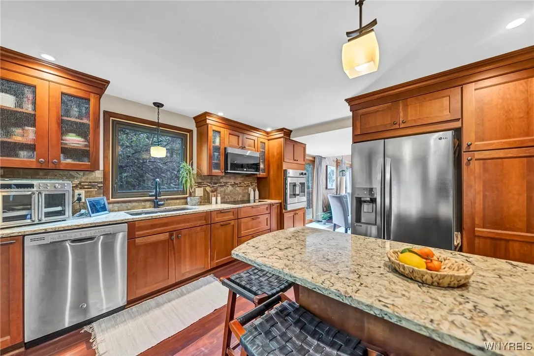 363 Elmwood Avenue, Aurora, New York 14052, Aurora, New York 14052, 4 Bedrooms Bedrooms, 8 Rooms Rooms,2 BathroomsBathrooms,Residential,Closed,363 Elmwood Avenue, Aurora, New York 14052,0,B1567409