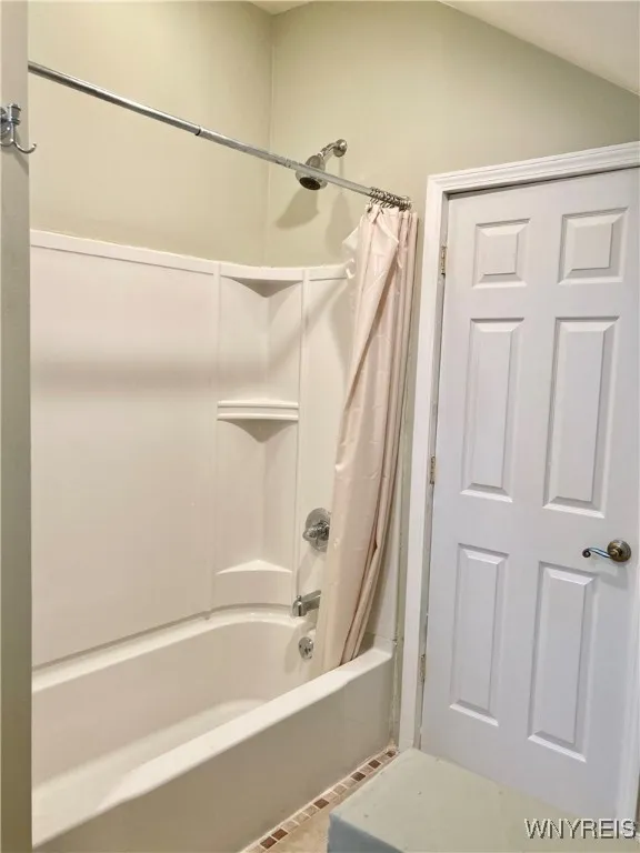 143 Cottage Street, Buffalo, New York 14201, Buffalo, New York 14201, 3 Bedrooms Bedrooms, 7 Rooms Rooms,1 BathroomBathrooms,Residential Lease,For Rent,143 Cottage Street, Buffalo, New York 14201,0,B1568014
