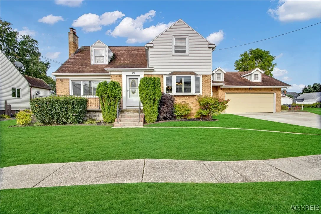 16 Boynton Avenue, West Seneca, New York 14206, West Seneca, New York 14206, 3 Bedrooms Bedrooms, 9 Rooms Rooms,3 BathroomsBathrooms,Residential,Closed,16 Boynton Avenue, West Seneca, New York 14206,0,B1568100