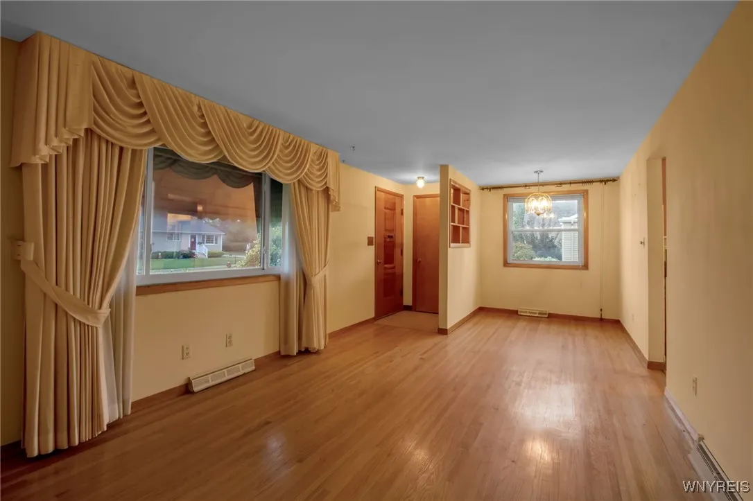155 Fries Road, Tonawanda-town, New York 14150, Tonawanda, New York 14150, 3 Bedrooms Bedrooms, 7 Rooms Rooms,2 BathroomsBathrooms,Residential,Closed,155 Fries Road, Tonawanda-town, New York 14150,0,B1568231