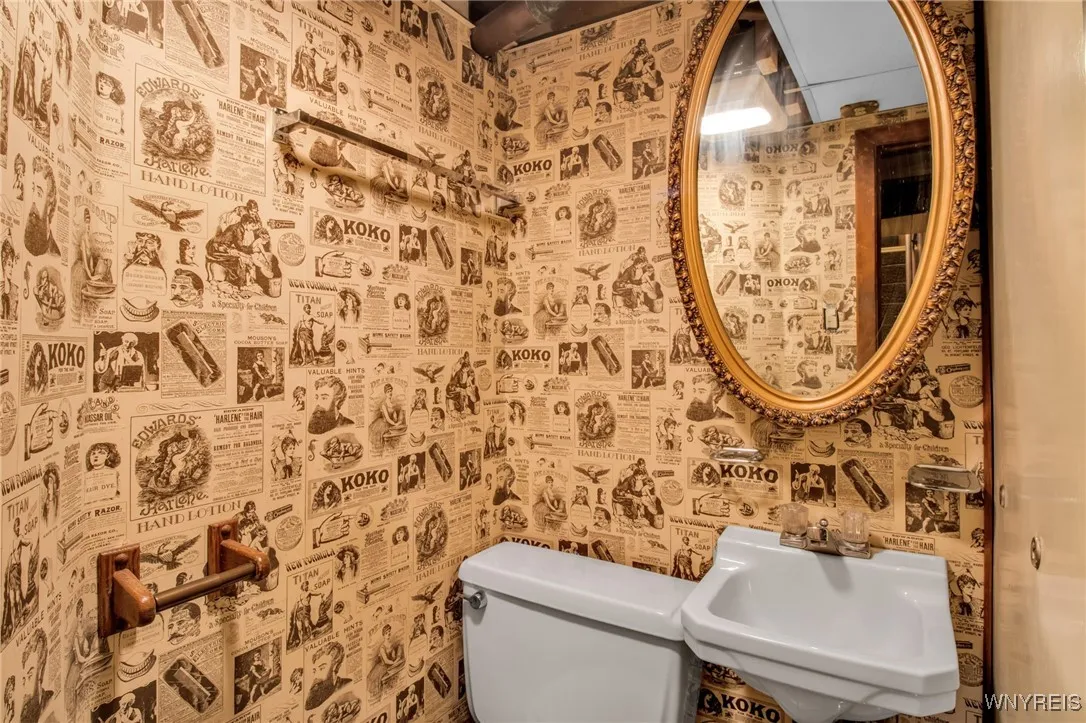 155 Fries Road, Tonawanda-town, New York 14150, Tonawanda, New York 14150, 3 Bedrooms Bedrooms, 7 Rooms Rooms,2 BathroomsBathrooms,Residential,Closed,155 Fries Road, Tonawanda-town, New York 14150,0,B1568231