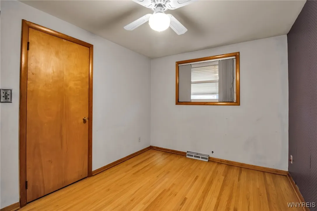 155 Fries Road, Tonawanda-town, New York 14150, Tonawanda, New York 14150, 3 Bedrooms Bedrooms, 7 Rooms Rooms,2 BathroomsBathrooms,Residential,Closed,155 Fries Road, Tonawanda-town, New York 14150,0,B1568231