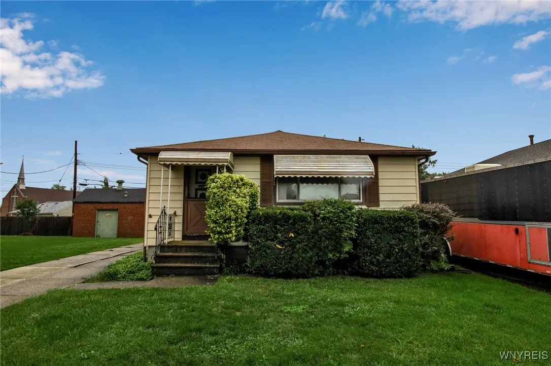 155 Fries Road, Tonawanda-town, New York 14150, Tonawanda, New York 14150, 3 Bedrooms Bedrooms, 7 Rooms Rooms,2 BathroomsBathrooms,Residential,Closed,155 Fries Road, Tonawanda-town, New York 14150,0,B1568231