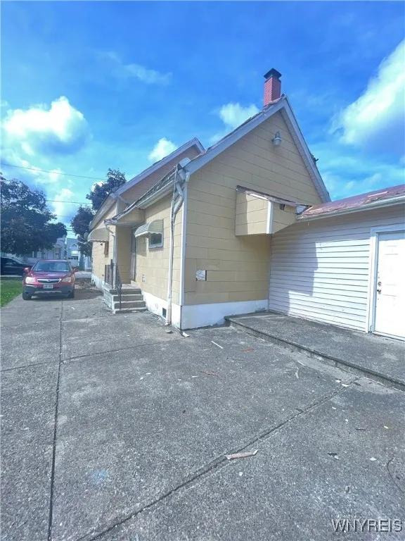 133 Weimar Street, Buffalo, New York 14206, Buffalo, New York 14206, 2 Bedrooms Bedrooms, 5 Rooms Rooms,1 BathroomBathrooms,Residential,Closed,133 Weimar Street, Buffalo, New York 14206,0,B1568041