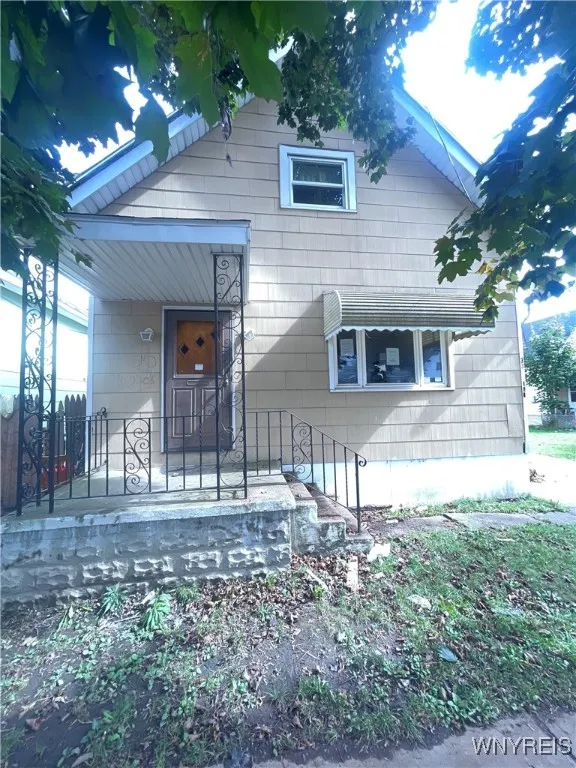 133 Weimar Street, Buffalo, New York 14206, Buffalo, New York 14206, 2 Bedrooms Bedrooms, 5 Rooms Rooms,1 BathroomBathrooms,Residential,Closed,133 Weimar Street, Buffalo, New York 14206,0,B1568041