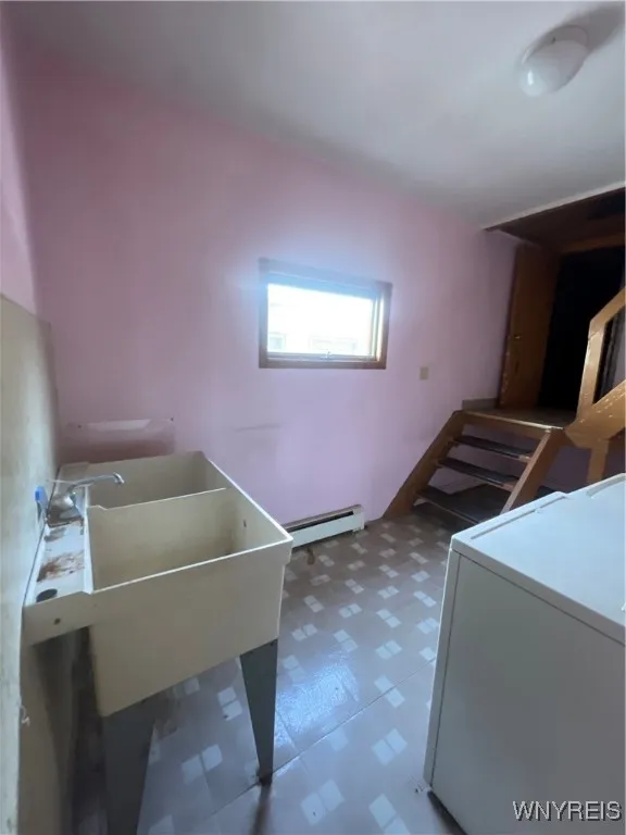 133 Weimar Street, Buffalo, New York 14206, Buffalo, New York 14206, 2 Bedrooms Bedrooms, 5 Rooms Rooms,1 BathroomBathrooms,Residential,Closed,133 Weimar Street, Buffalo, New York 14206,0,B1568041