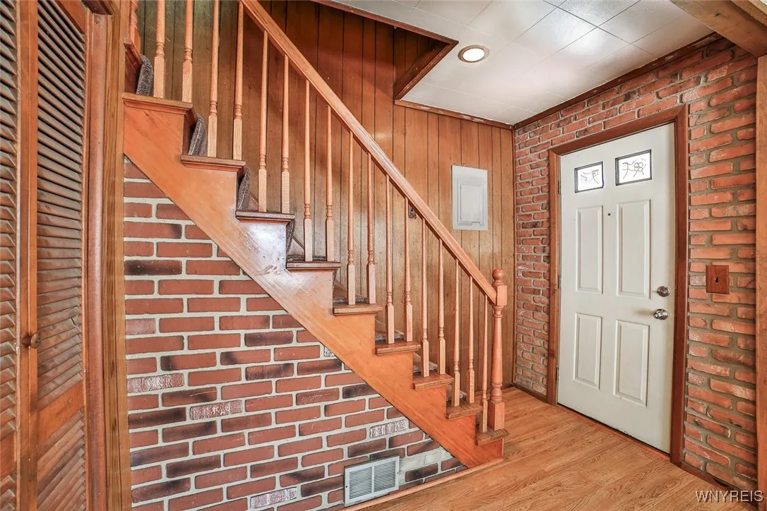 65 Lake Avenue, Hamburg, New York 14219, Hamburg, New York 14219, 3 Bedrooms Bedrooms, 11 Rooms Rooms,1 BathroomBathrooms,Residential,Closed,65 Lake Avenue, Hamburg, New York 14219,0,B1567224