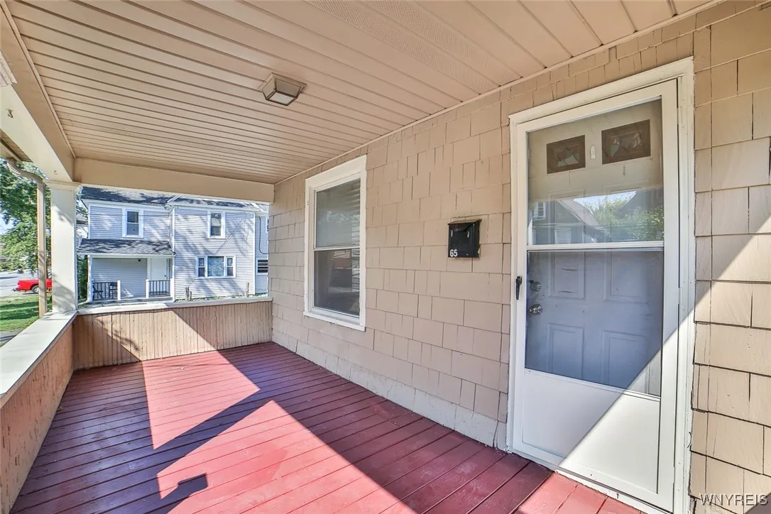 65 Lake Avenue, Hamburg, New York 14219, Hamburg, New York 14219, 3 Bedrooms Bedrooms, 11 Rooms Rooms,1 BathroomBathrooms,Residential,Closed,65 Lake Avenue, Hamburg, New York 14219,0,B1567224