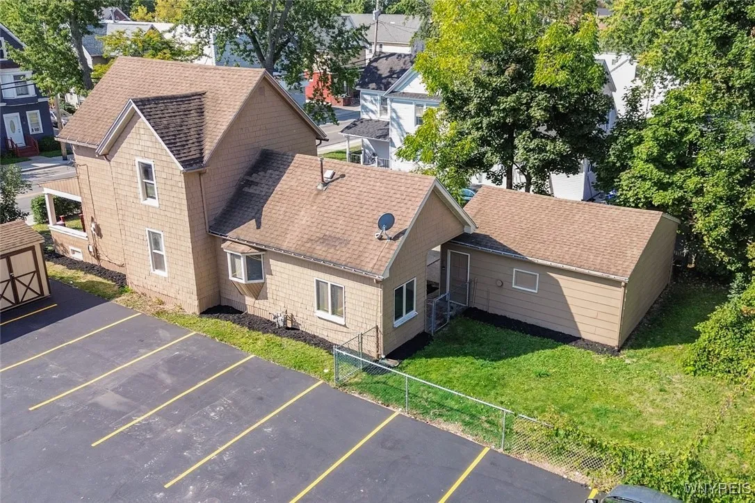 65 Lake Avenue, Hamburg, New York 14219, Hamburg, New York 14219, 3 Bedrooms Bedrooms, 11 Rooms Rooms,1 BathroomBathrooms,Residential,Closed,65 Lake Avenue, Hamburg, New York 14219,0,B1567224
