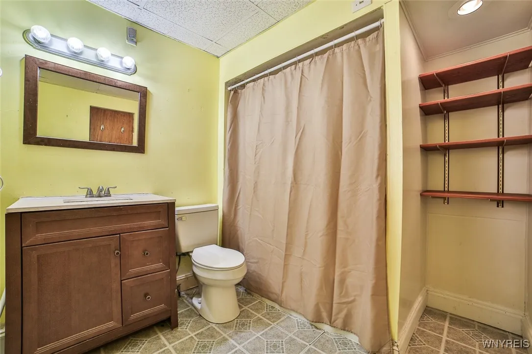 65 Lake Avenue, Hamburg, New York 14219, Hamburg, New York 14219, 3 Bedrooms Bedrooms, 11 Rooms Rooms,1 BathroomBathrooms,Residential,Closed,65 Lake Avenue, Hamburg, New York 14219,0,B1567224