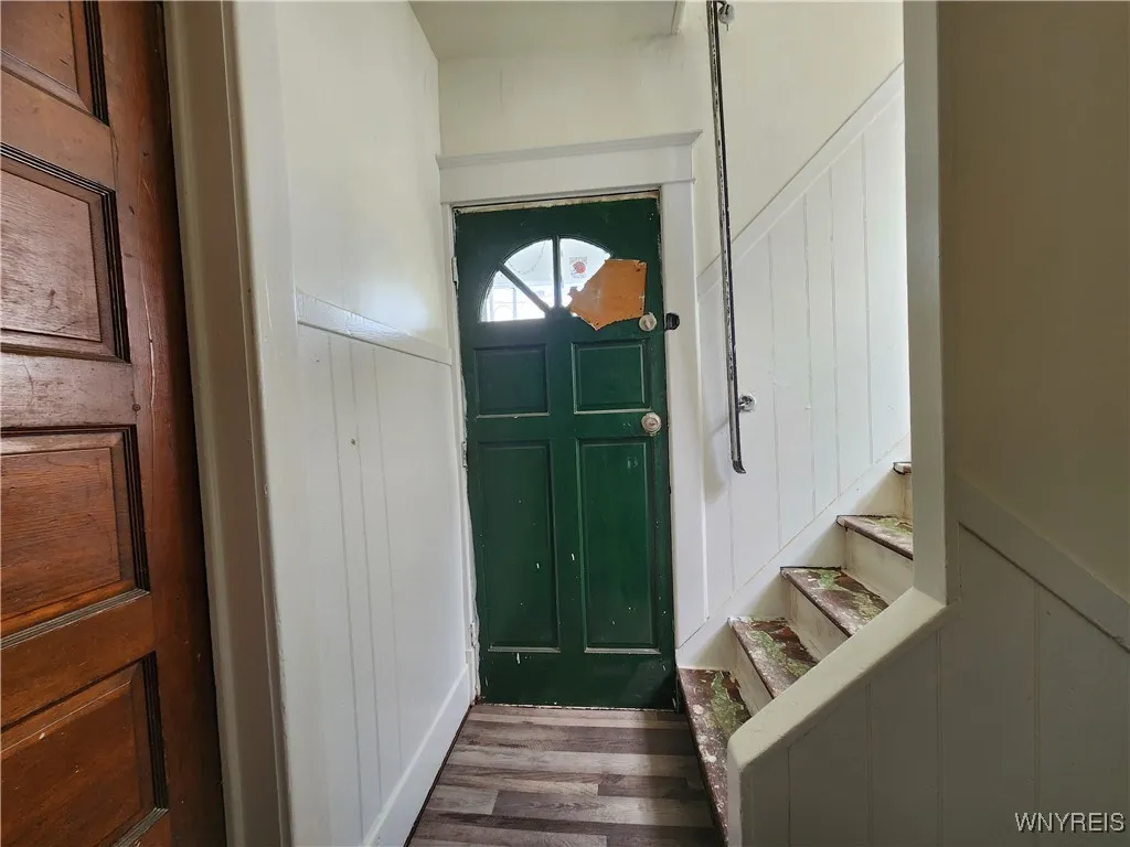 50 Eckhert - Upper Street, Buffalo, New York 14207, Buffalo, New York 14207, 2 Bedrooms Bedrooms, 4 Rooms Rooms,1 BathroomBathrooms,Residential Lease,Closed,50 Eckhert - Upper Street, Buffalo, New York 14207,0,B1568581