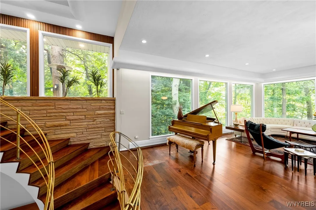 5650 Keems Lane, Hamburg, New York 14075, Hamburg, New York 14075, 4 Bedrooms Bedrooms, 9 Rooms Rooms,3 BathroomsBathrooms,Residential,Closed,5650 Keems Lane, Hamburg, New York 14075,0,B1566517