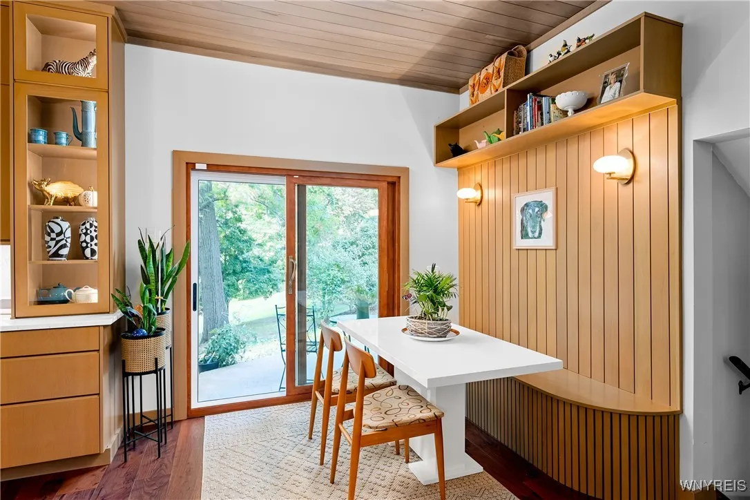 5650 Keems Lane, Hamburg, New York 14075, Hamburg, New York 14075, 4 Bedrooms Bedrooms, 9 Rooms Rooms,3 BathroomsBathrooms,Residential,Closed,5650 Keems Lane, Hamburg, New York 14075,0,B1566517