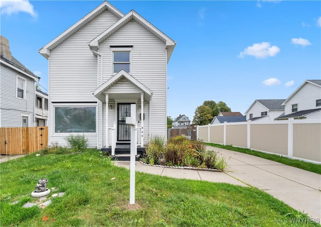 219 Jefferson Avenue, Buffalo, New York 14210, Buffalo, New York 14210, 2 Bedrooms Bedrooms, 6 Rooms Rooms,2 BathroomsBathrooms,Residential,Closed,219 Jefferson Avenue, Buffalo, New York 14210,0,B1568513