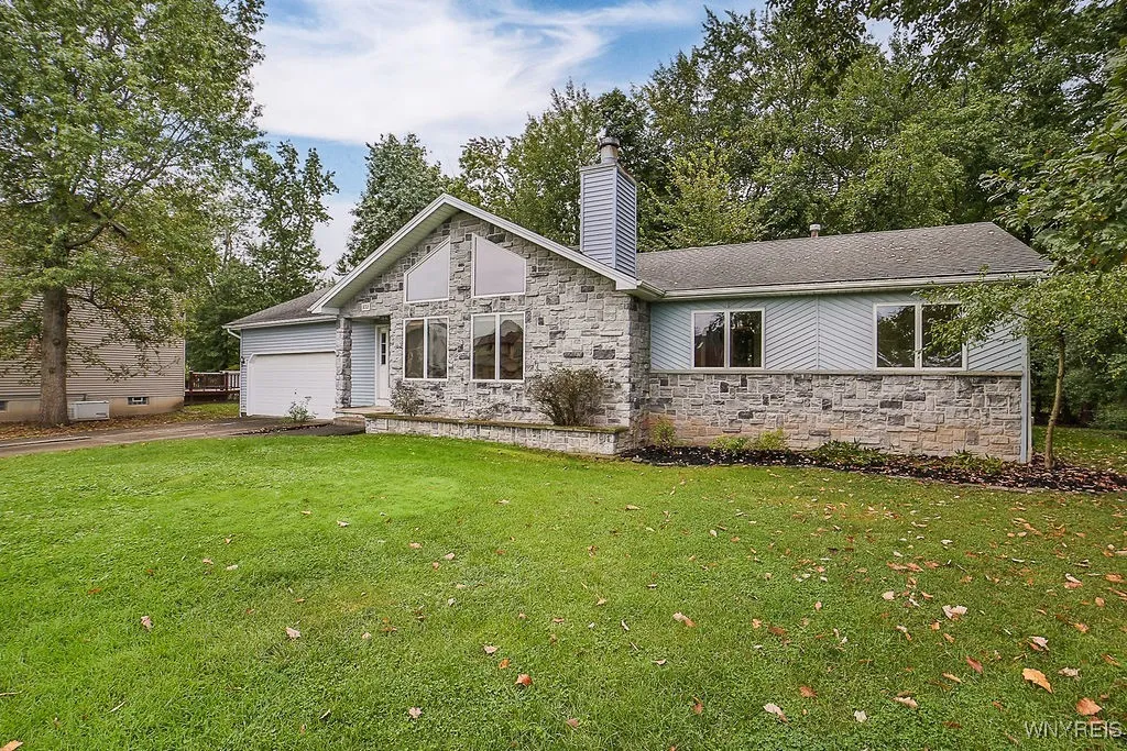 853 Carter Creek Drive, Grand Island, New York 140, Grand Island, New York 14072, 3 Bedrooms Bedrooms, 6 Rooms Rooms,2 BathroomsBathrooms,Residential,Closed,853 Carter Creek Drive, Grand Island, New York 140,0,B1567406