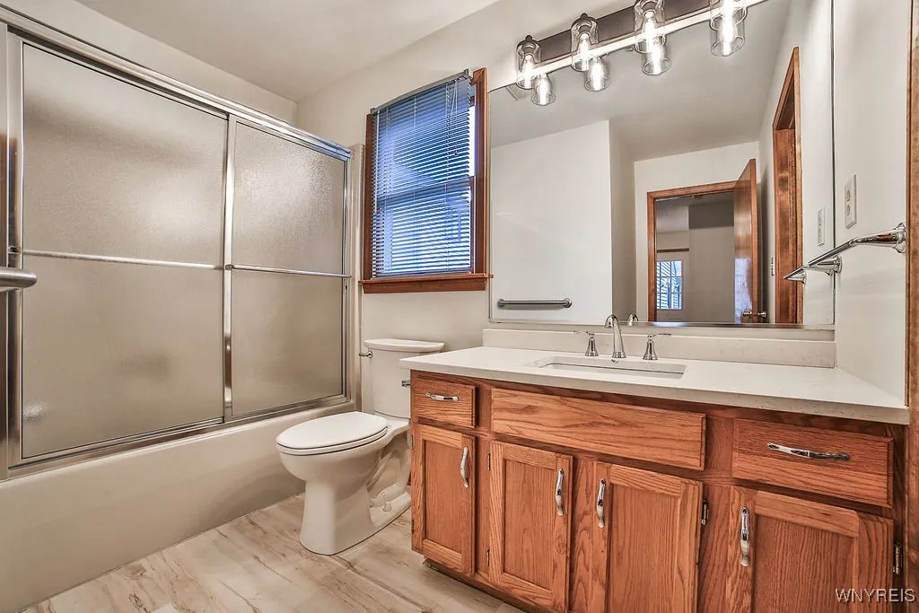 853 Carter Creek Drive, Grand Island, New York 140, Grand Island, New York 14072, 3 Bedrooms Bedrooms, 6 Rooms Rooms,2 BathroomsBathrooms,Residential,Closed,853 Carter Creek Drive, Grand Island, New York 140,0,B1567406