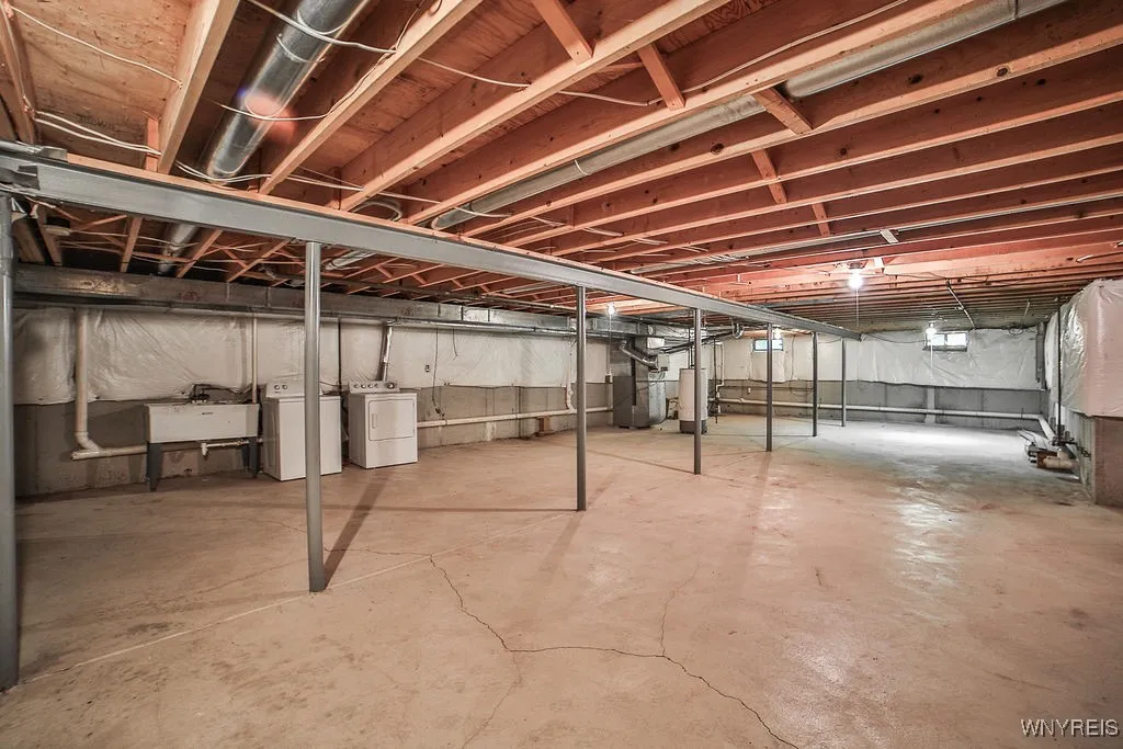 853 Carter Creek Drive, Grand Island, New York 140, Grand Island, New York 14072, 3 Bedrooms Bedrooms, 6 Rooms Rooms,2 BathroomsBathrooms,Residential,Closed,853 Carter Creek Drive, Grand Island, New York 140,0,B1567406