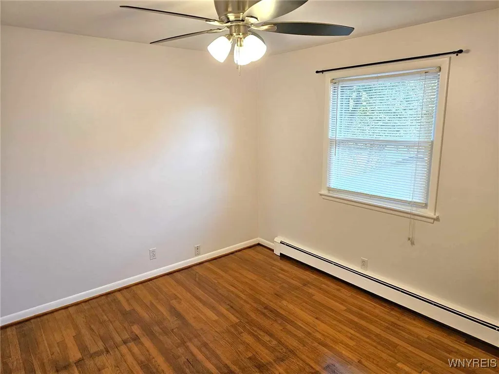 3992 Big Tree Road, Hamburg, New York 14075, Hamburg, New York 14075, 3 Bedrooms Bedrooms, 5 Rooms Rooms,1 BathroomBathrooms,Residential Lease,Closed,3992 Big Tree Road, Hamburg, New York 14075,0,B1568552