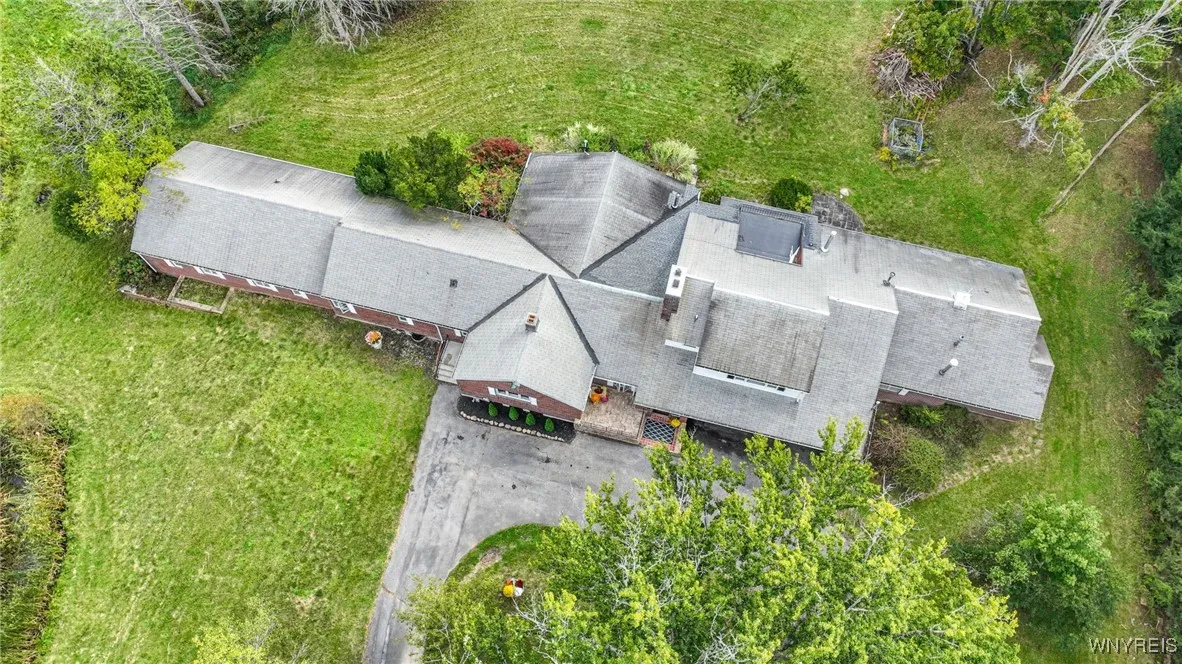1620 Billington Road, Elma, New York 14052, Elma, New York 14052, 8 Bedrooms Bedrooms, 18 Rooms Rooms,5 BathroomsBathrooms,Residential,Closed,1620 Billington Road, Elma, New York 14052,0,B1568497