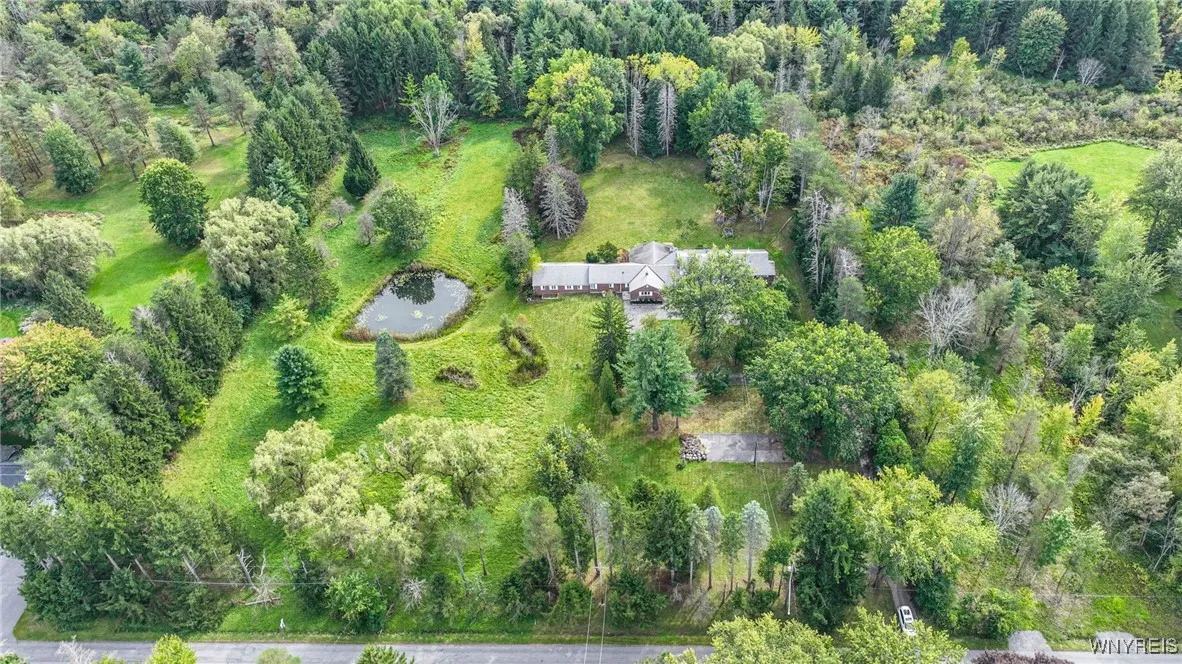 1620 Billington Road, Elma, New York 14052, Elma, New York 14052, 8 Bedrooms Bedrooms, 18 Rooms Rooms,5 BathroomsBathrooms,Residential,Closed,1620 Billington Road, Elma, New York 14052,0,B1568497