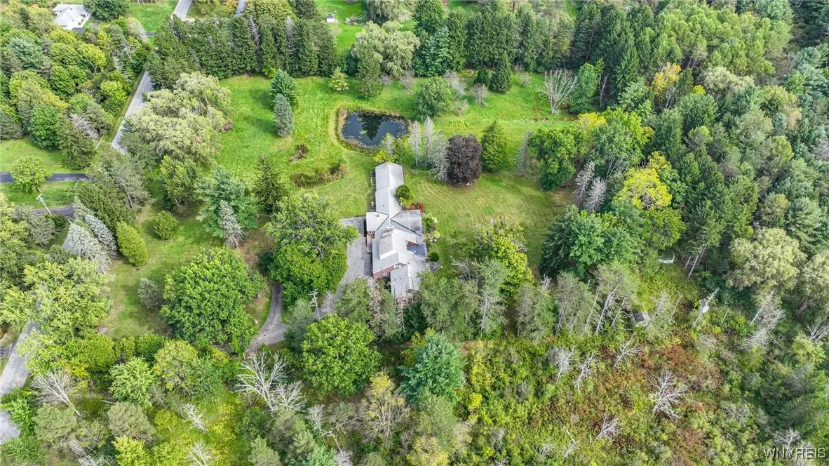 1620 Billington Road, Elma, New York 14052, Elma, New York 14052, 8 Bedrooms Bedrooms, 18 Rooms Rooms,5 BathroomsBathrooms,Residential,Closed,1620 Billington Road, Elma, New York 14052,0,B1568497