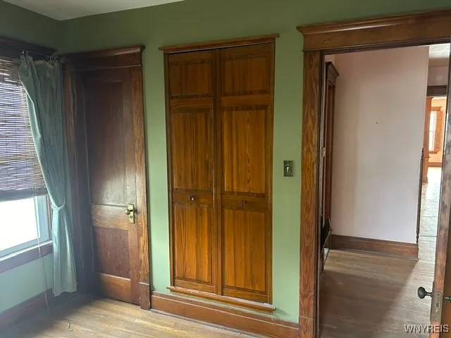 105 Laird Avenue, Buffalo, New York 14207, Buffalo, New York 14207, 6 Bedrooms Bedrooms, ,2 BathroomsBathrooms,Residential,Closed,105 Laird Avenue, Buffalo, New York 14207,0,B1567980