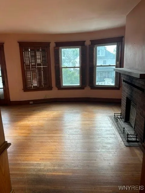 105 Laird Avenue, Buffalo, New York 14207, Buffalo, New York 14207, 6 Bedrooms Bedrooms, ,2 BathroomsBathrooms,Residential,Closed,105 Laird Avenue, Buffalo, New York 14207,0,B1567980