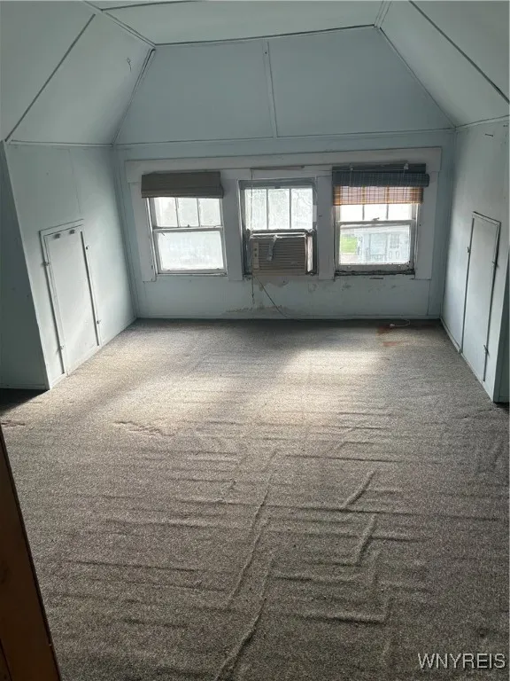 105 Laird Avenue, Buffalo, New York 14207, Buffalo, New York 14207, 6 Bedrooms Bedrooms, ,2 BathroomsBathrooms,Residential,Closed,105 Laird Avenue, Buffalo, New York 14207,0,B1567980