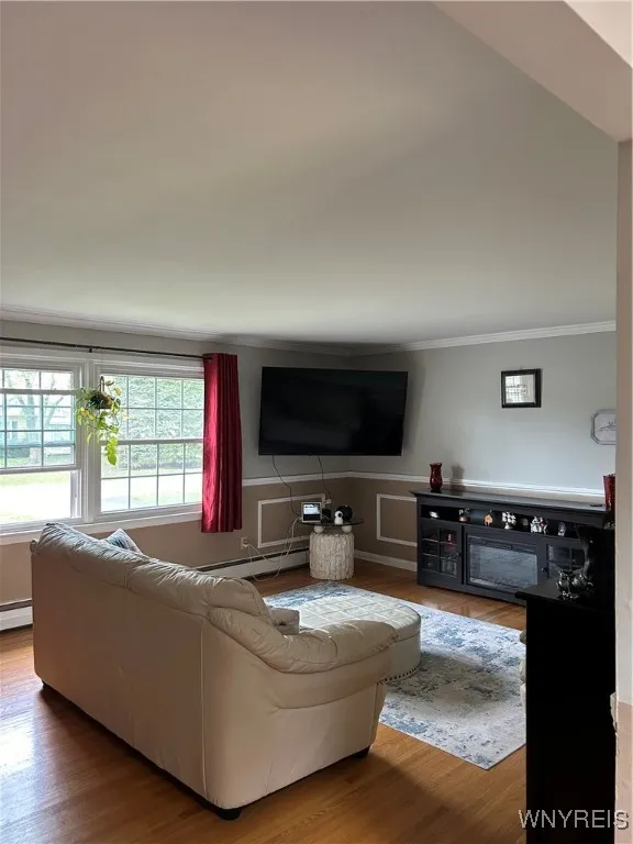 3727 Dartmouth Street, Hamburg, New York 14075, Hamburg, New York 14075, 3 Bedrooms Bedrooms, 6 Rooms Rooms,1 BathroomBathrooms,Residential,Closed,3727 Dartmouth Street, Hamburg, New York 14075,0,B1568834
