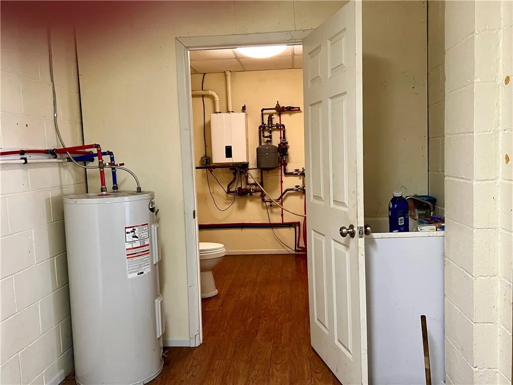 38 North Dansville Street, Cohocton, New York 1482, Cohocton, New York 14826, ,Commercial Sale,For Sale,38 North Dansville Street, Cohocton, New York 1482,0,R1568944